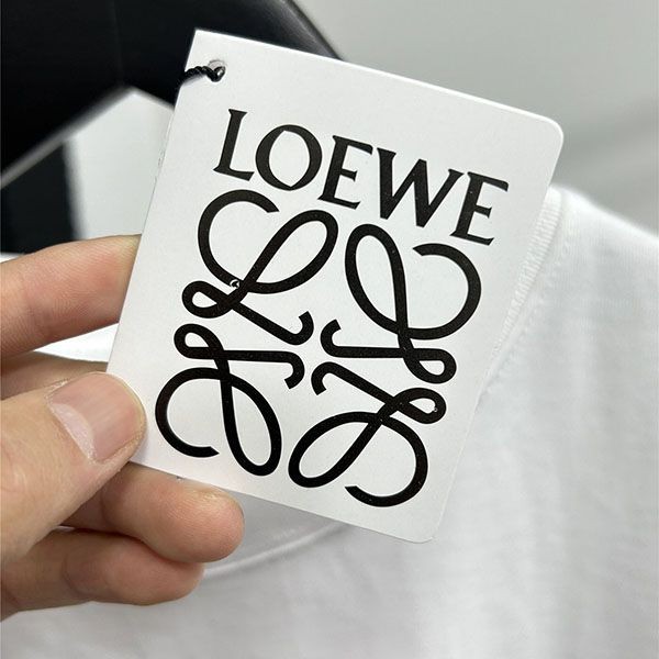n級品 おすすめ ロエベ 半袖Tシャツ サイズM lod23861